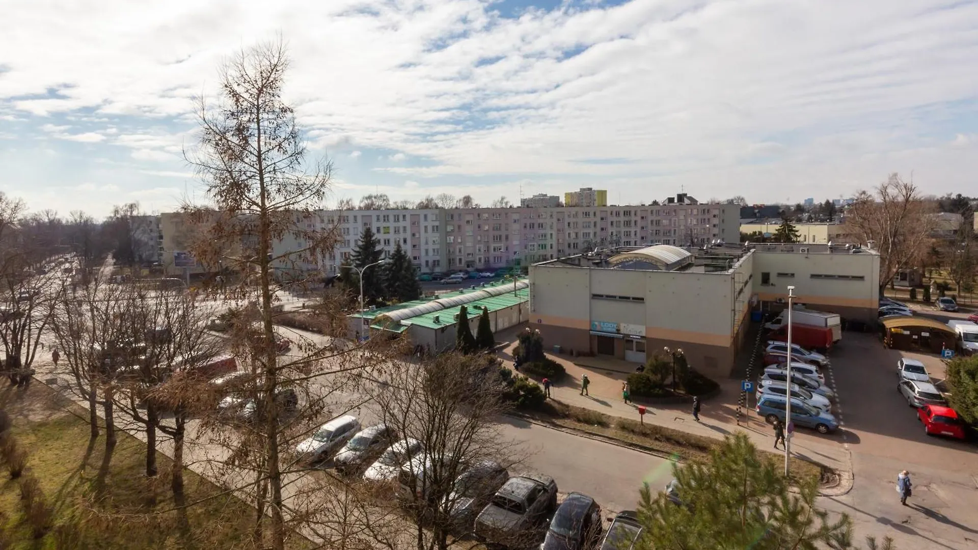 Spacious Apartment Close To Pge Stadium In Warsaw By Noclegi Renters